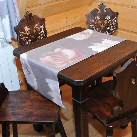 Ubytování v soukromí Jodlowy Dworek *